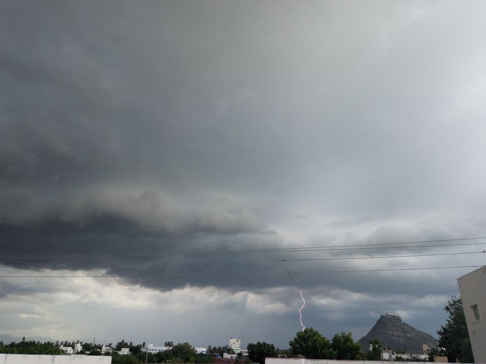 Erode,,Tamilnadu,,India,-,June,7,,2018,:,Thunderstorm,Strikes