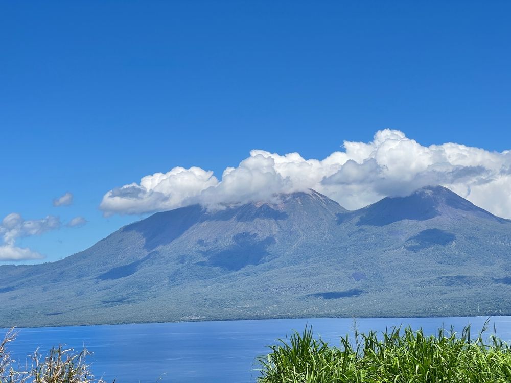 View,Of,Mount,Lewotobi,,Flores,,Ntt,At,Noon,With,A