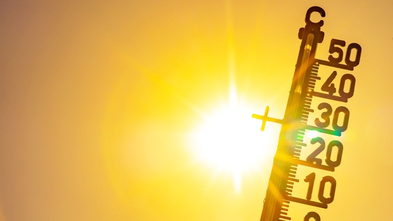 Hot,Weather,-,Heat,Wave,,Summer,Heat,Background,-,Thermometer