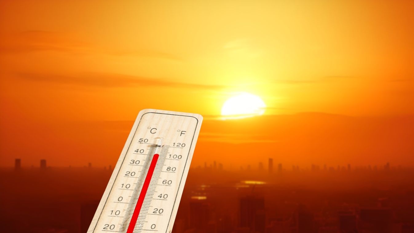 A,Thermometer,And,Heat,Wave,In,A,Big,City