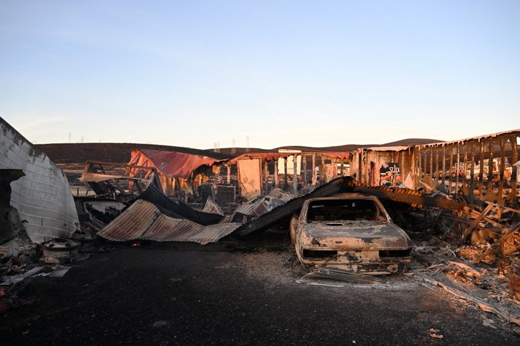 Corral Fire: Abandoned cars burned in San Joaquin County of California
