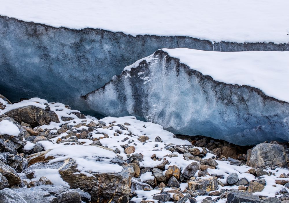 Glacier,High,In,The,Mountains.,A,High,Layer,Of,Ice