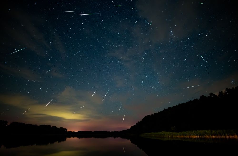 perseidák, hullócsillag, éjjel égbolt