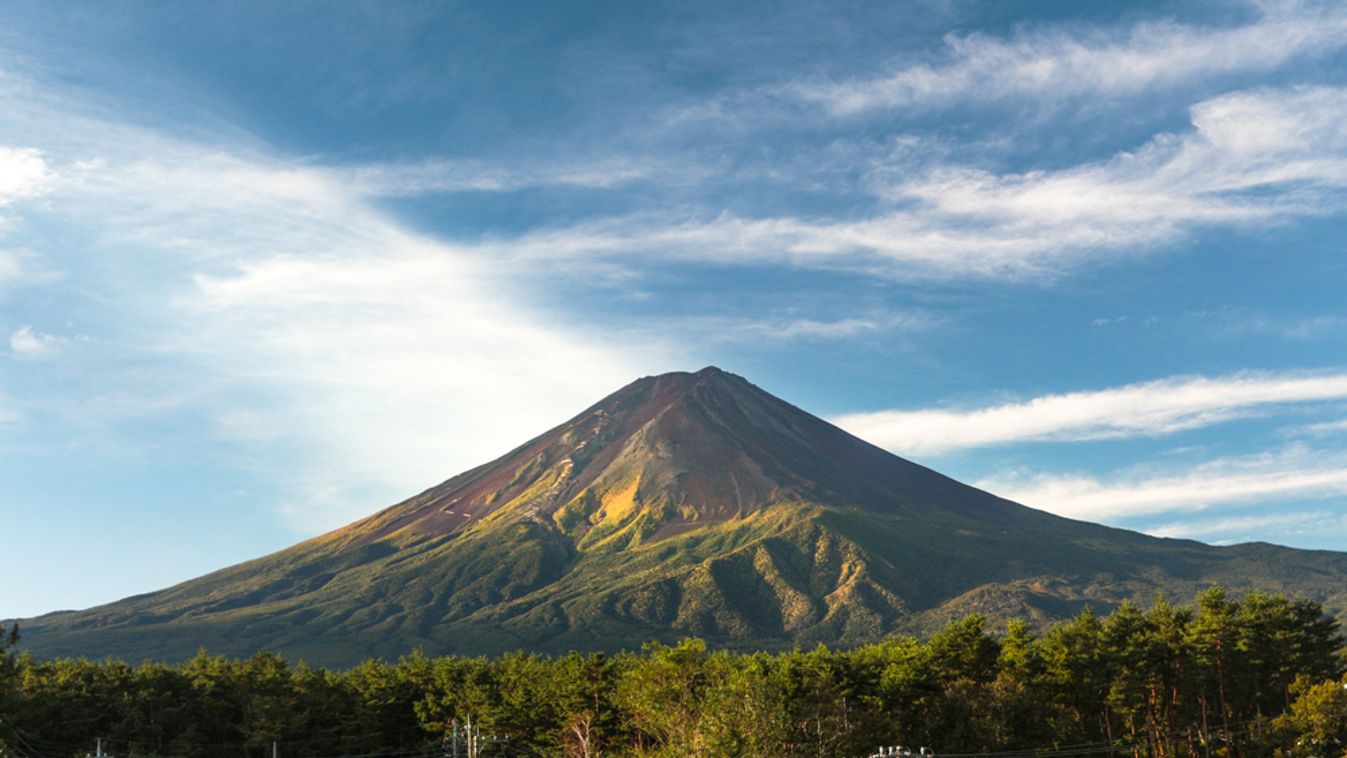 Mt.fuji,Clearly,Without,Snow,Cap,In,The,Summer,Season.