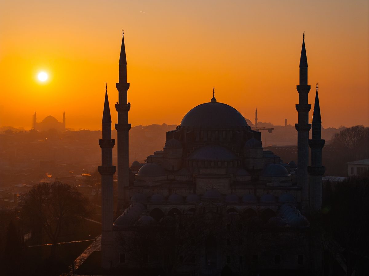 Erős földrengés Isztambulban - hatalmas a pánik