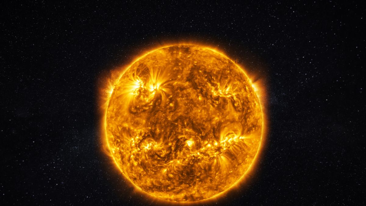 Soha nem látott képek: végre láthatjuk a Nap déli pólusát!
