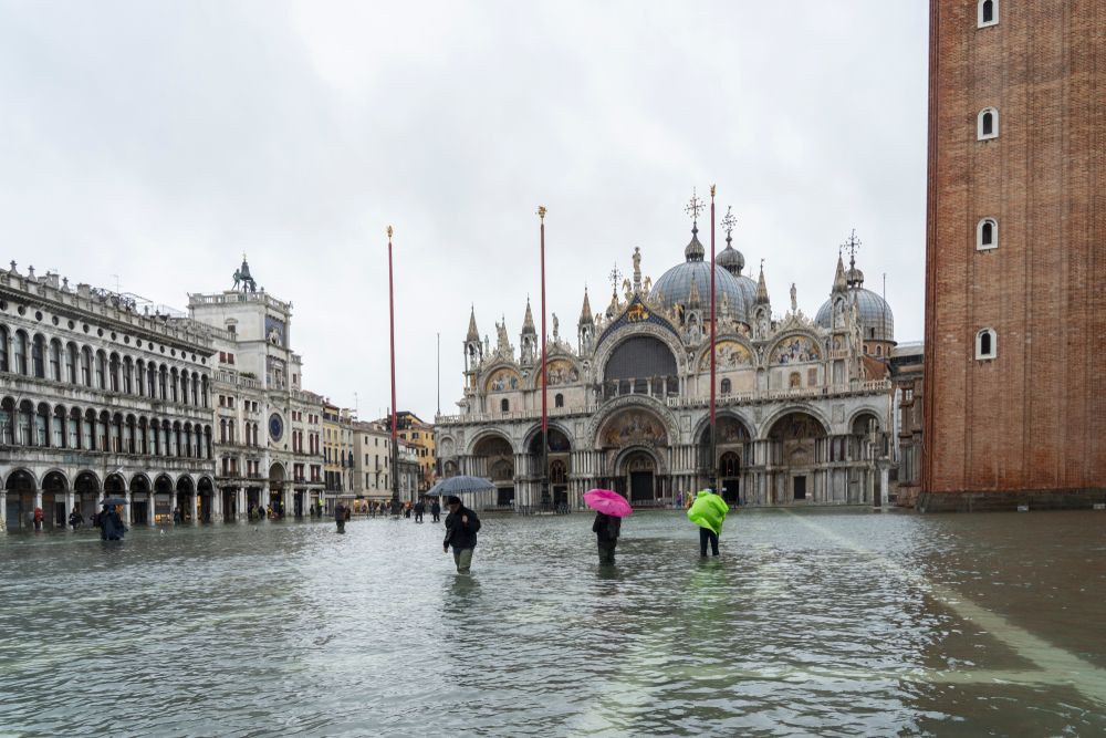 Venice,,Italy,-,November,12,,2019:,St.,Marks,Square,(piazza