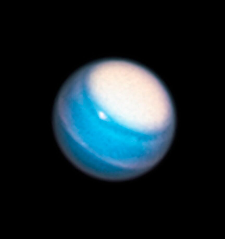 Az Uránusz felső légköréről készült felvétel a Hubble-űrteleszkóp Outer Planet Atmosphere Legacy (OPAL) programja során. 