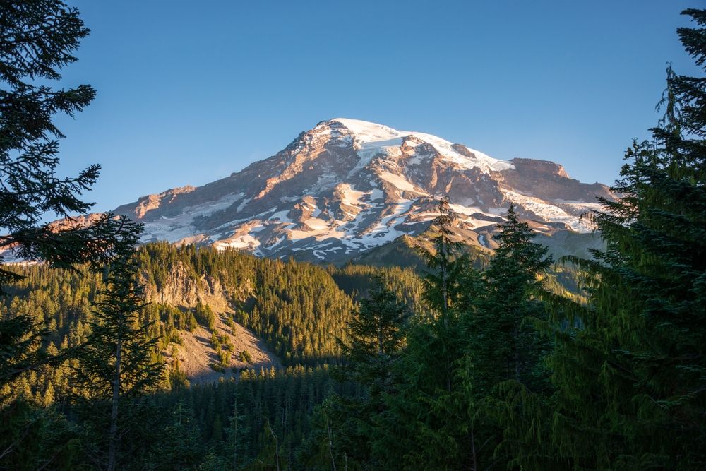Földrengések jelezhetik előre a Mount Rainier kitörését