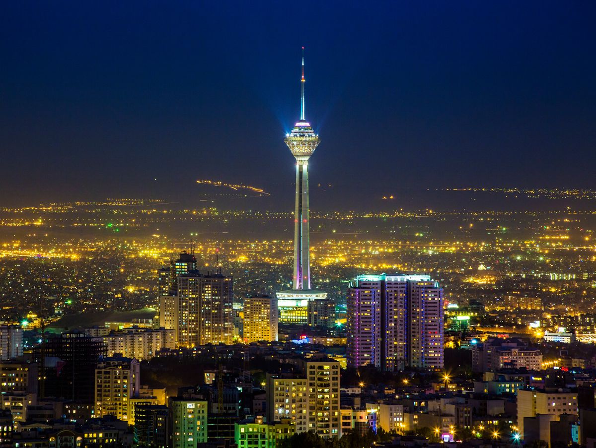 Teherán, Irán fővárosa, ami költözni kényszerül