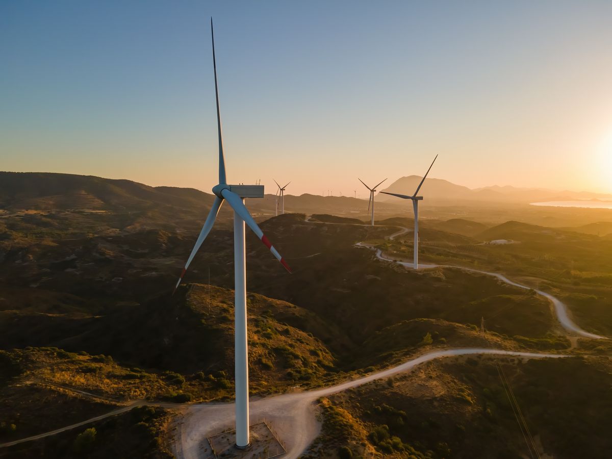 Európa számára a nap- és szélenergia nemcsak környezetvédelmi, hanem stratégiai kérdéssé is vált.