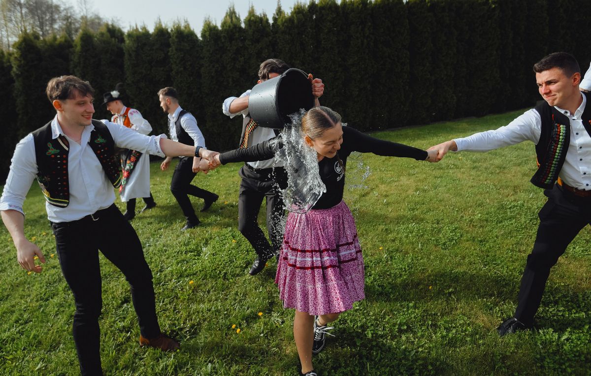 Az időjárás hatással van a locsolkodásra